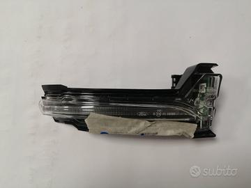 Fanalino lat. retrovisore est. Dx FORD