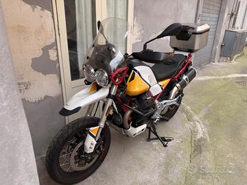 Moto Guzzi V85TT - 2020