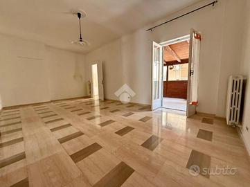 4 LOCALI A BITONTO