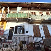 CASA SEMINDIPENDENTE A BIELLA