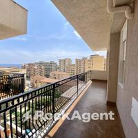 COMODO 5 VANI CON AMPI SPAZI ESTERNI