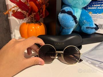 Occhiali da sole Vogue  Oro