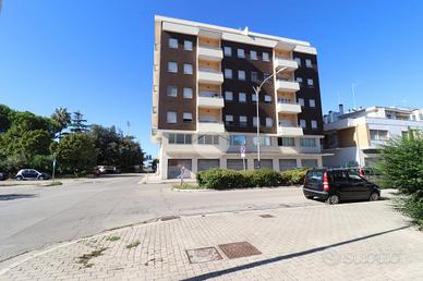 5 LOCALI A GIULIANOVA