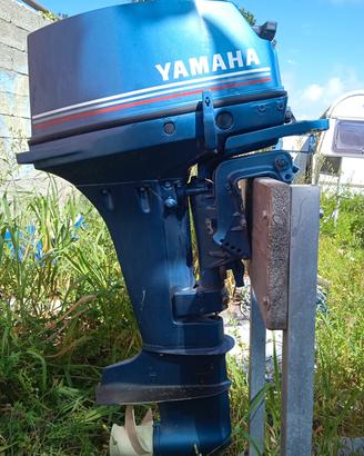 fuoribordo Yamaha 15 CV 