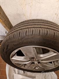 4 Pneumatici Continental + 4 cerchi 