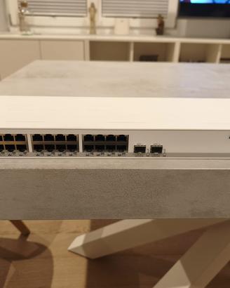 MikroTik CRS326-24G-2S+RM - Switch 24P 1G + 2P 10G