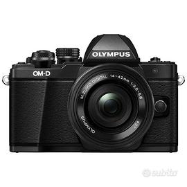 OM-D E-M10 II - Nera + Olympus M.Zuiko Digital ED