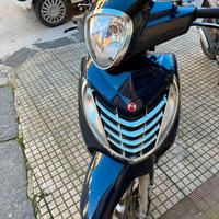 Valuto permuta scooter centro 160cc - finanziabile