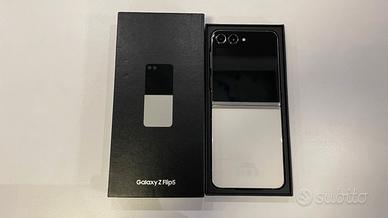 SAMSUNG GALAXY Z FLIP 5 PARI AL NUOVO CON GARANZIA