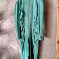 Vestito di pelle di camoscio