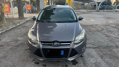 FORD FOCUS III SERIE STATION WAGON TDCI TITANIUM
