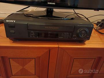 videoregistratore Sony slv-e120 + vhs originali