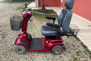 Scooter elettrico anziano disabile usato
