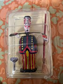 Due giocattoli anni 2000 da collezione in latta