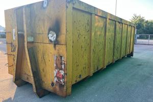 CONTAINER SCARRABILE USATO A CIELO APERTO