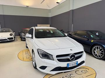 MERCEDES-BENZ CLA 220 Shooting Brake d Sport aut