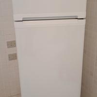 Frigorifero con congelatore Zoppas, pari al nuovo.