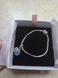 Bracciale Pandora Moments + ciondolo / charm