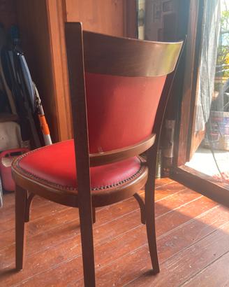 Arredamento sedie in legno molto belle