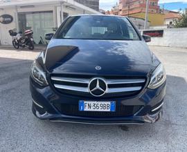 Mercedes-benz B 180 B 180 d Automatic Premium