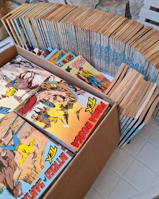 Lotto 219 Fumetti TEX anni 70/90 n. 145-414