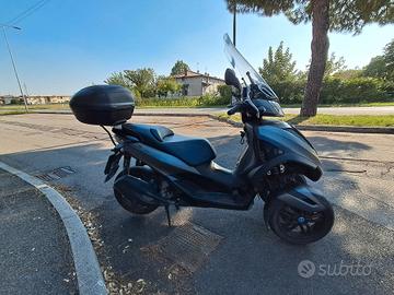 Scooter Piaggio MP3 LT 300