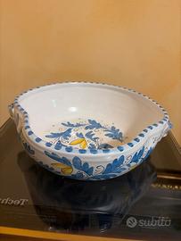 Colapasta in ceramica di caltagirone