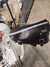 Borsa laterale cuoio triangolo