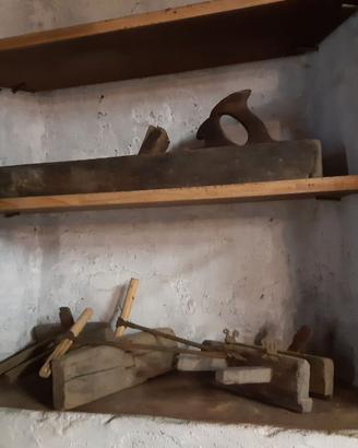 Attrezzi da falegnameria vecchi