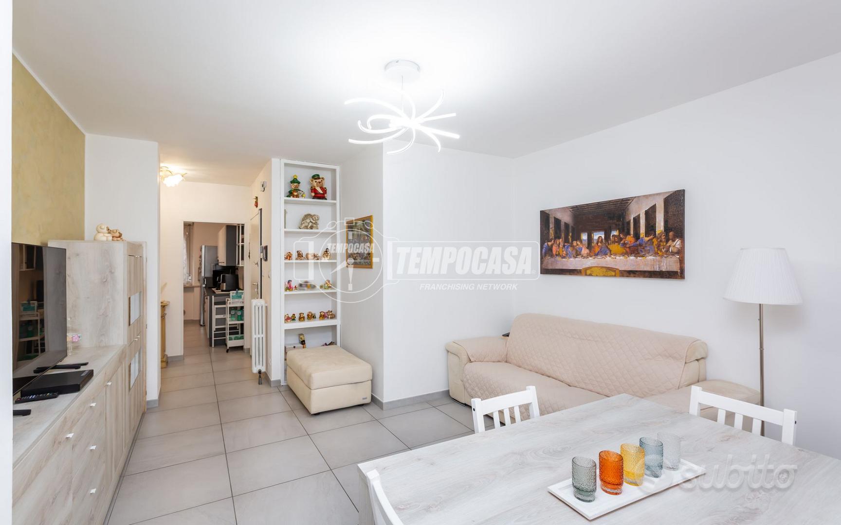 Apartment in Chieri, Torino - Vista 4