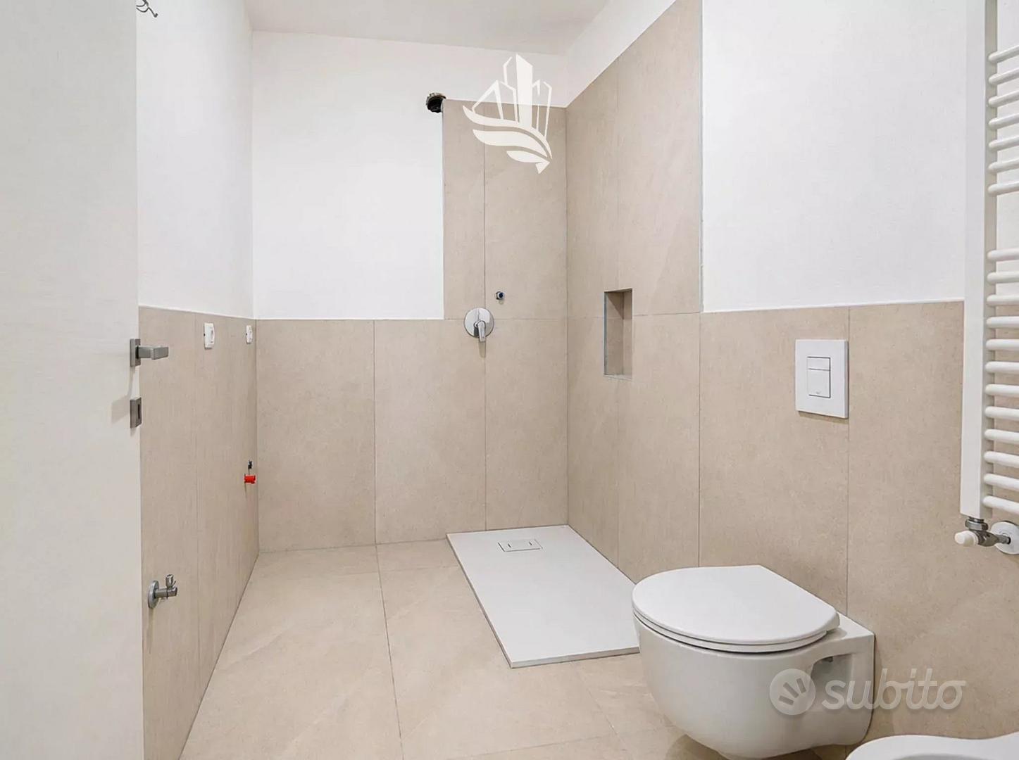 Bilocale ristrutturato con due balconi a Merano - Vista 4