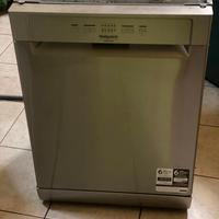 Lavastoviglie Indesit