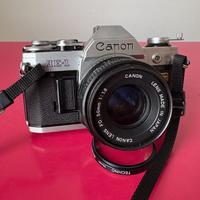 macchina fotografica analogica Canon ae-1