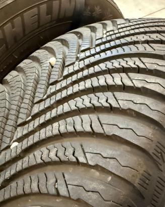 Pneumatici Michelin 205/60 R/16 , 92H.ALPIN 5.