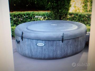 Vasca idromassaggio per esterno 6 posti nuova