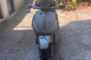 Beverly 500