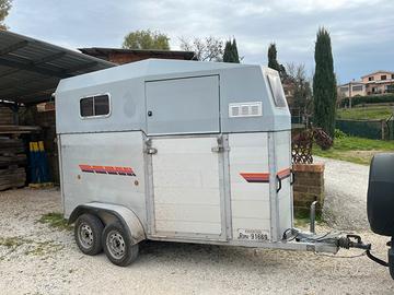 Trailer per cavalli Bicchi