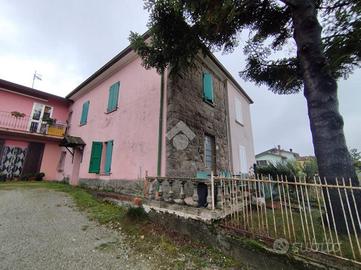 CASA SEMINDIPENDENTE A SOGLIANO AL RUBICONE