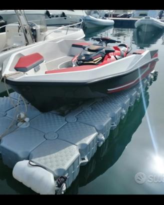 Waveboat