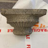 Mensole capitelli in pietra