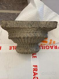 Mensole capitelli in pietra