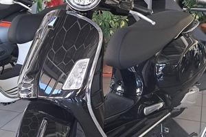 Vespa GTS310 Super
