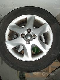 4 cerchioni compreso di gomme
