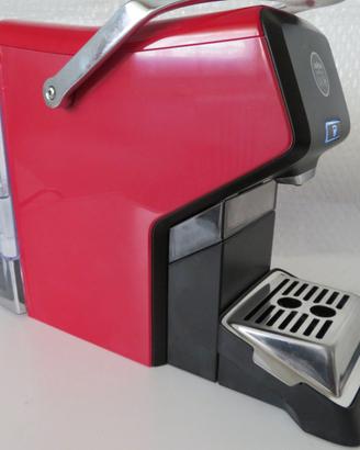 Lavazza A Modo Mio Espria perfettamente funzionant