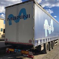 Semirimorchio centinato