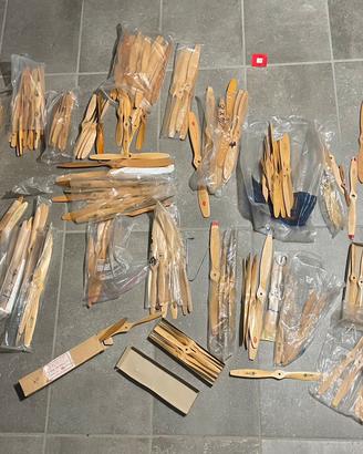 Eliche, per aeromodelli, in legno e nylon