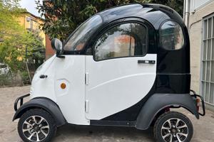 Scooter elettrico cabinato anzini/disabili Cabin4s
