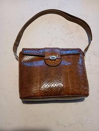 Borsa In Pitone