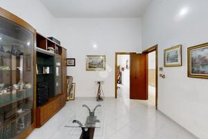 CASA SEMINDIPENDENTE A BRINDISI