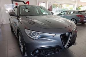 Alfa Romeo Stelvio 2.2 Turbodiesel 160 CV AT8 RWD 